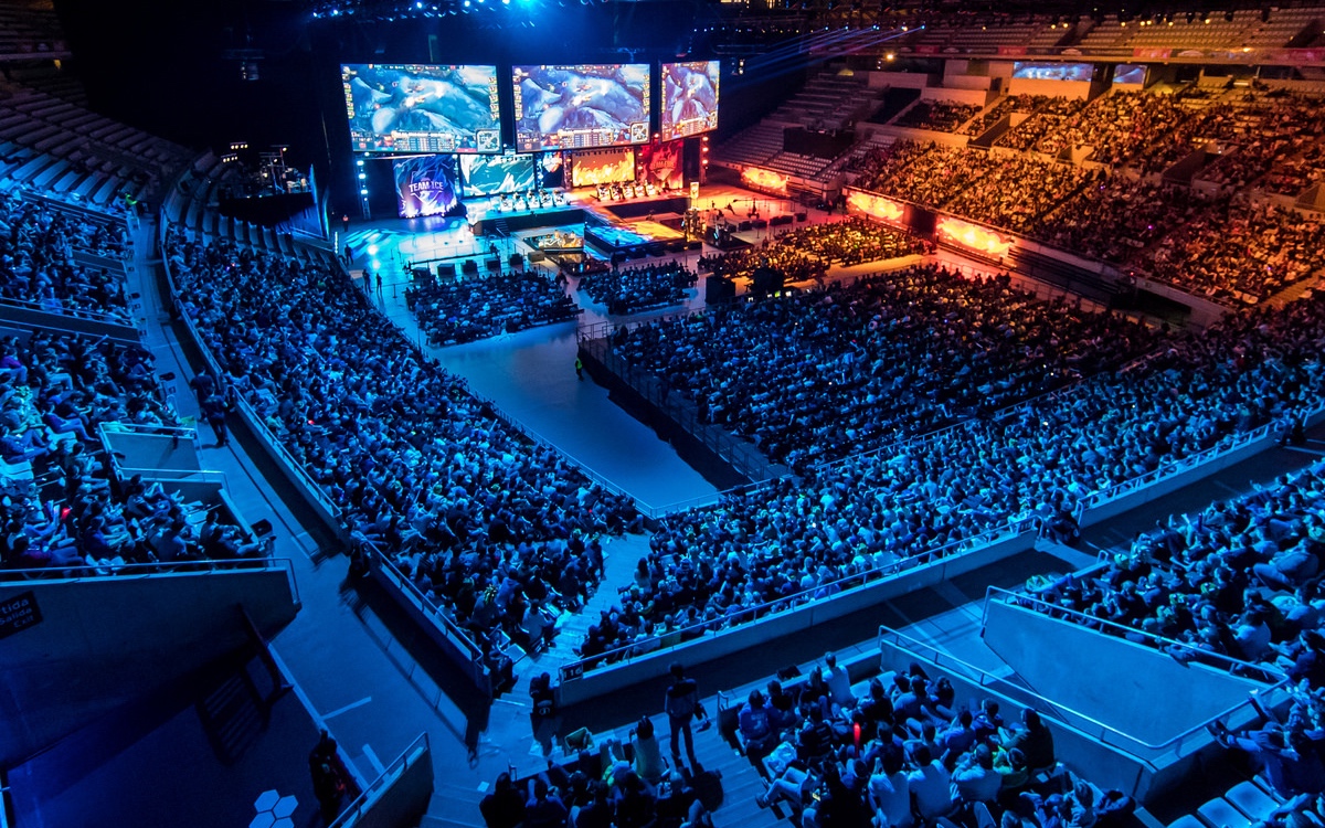 ZywOo是CS新版本历史上第一位在顶级赛事中击杀数达到100的选手